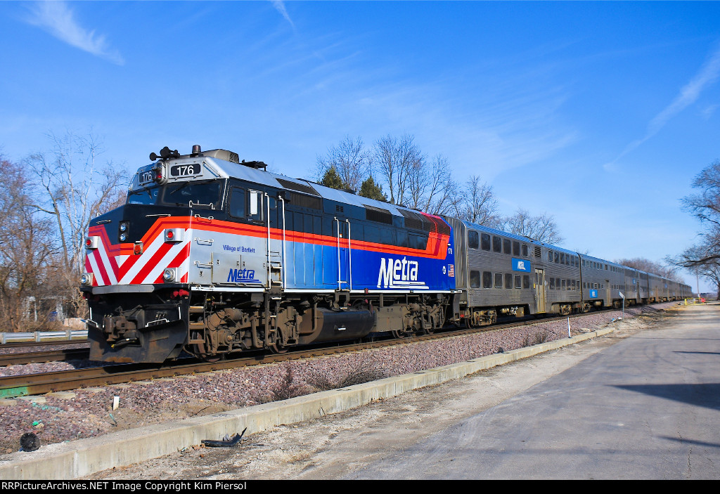 METX 176 "Village of Bartlett" Pushing Metra UP-West Train #52